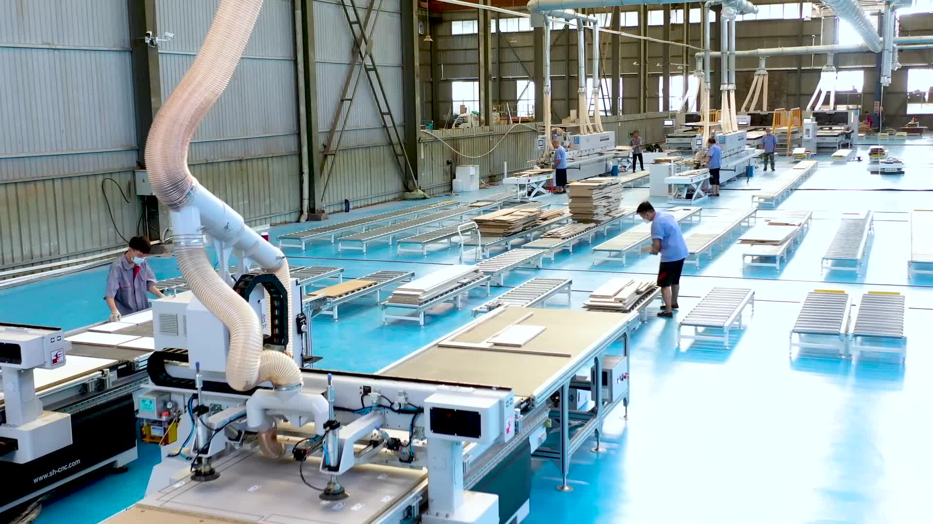Excitech CNC innoveert voortdurend in geautomatiseerde en intelligente productie.